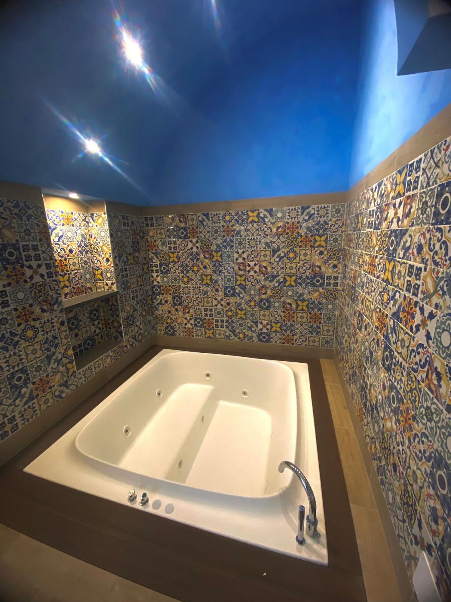 San Nicola Suite & Mini Apartment Sorrento Luaran gambar