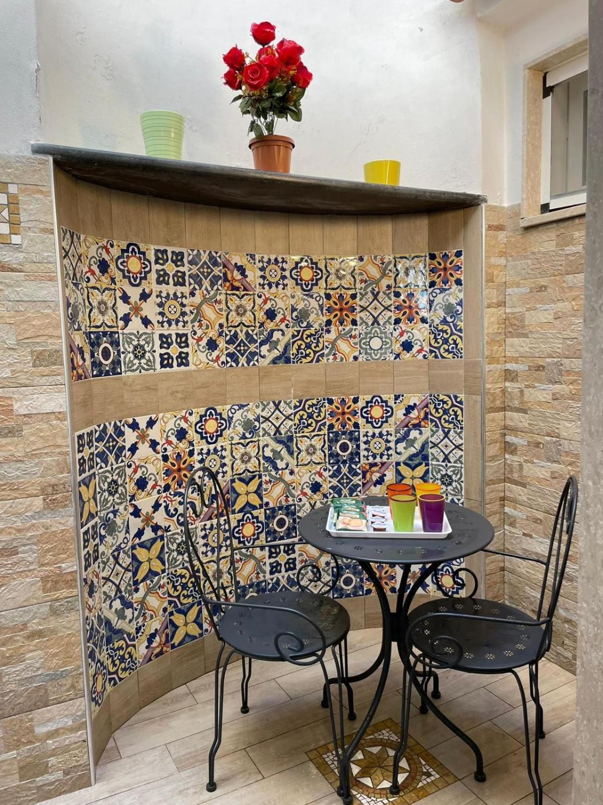 San Nicola Suite & Mini Apartment Sorrento Luaran gambar